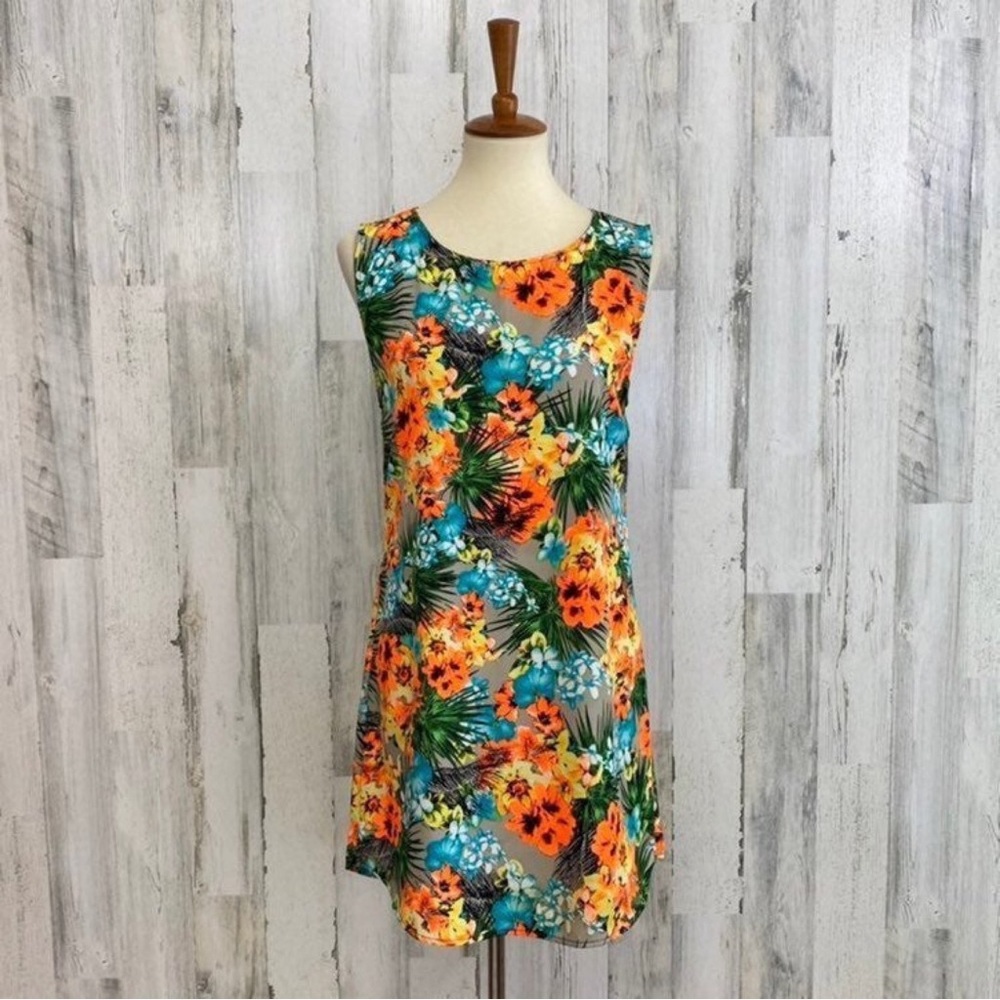 Tobi Unconditional Shift Dress - image 1